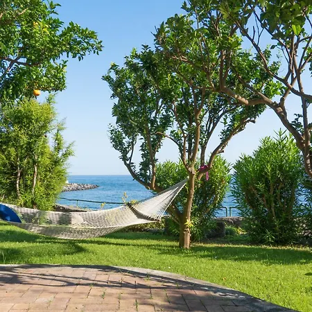 Nelinda Waterfront 4* Casamicciola Terme