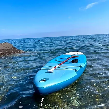 Nelinda Waterfront לינה וארוחת בוקר